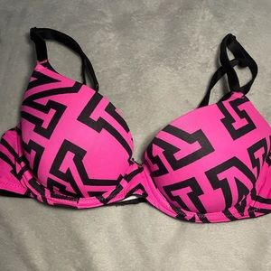 PINK victoria secret bra